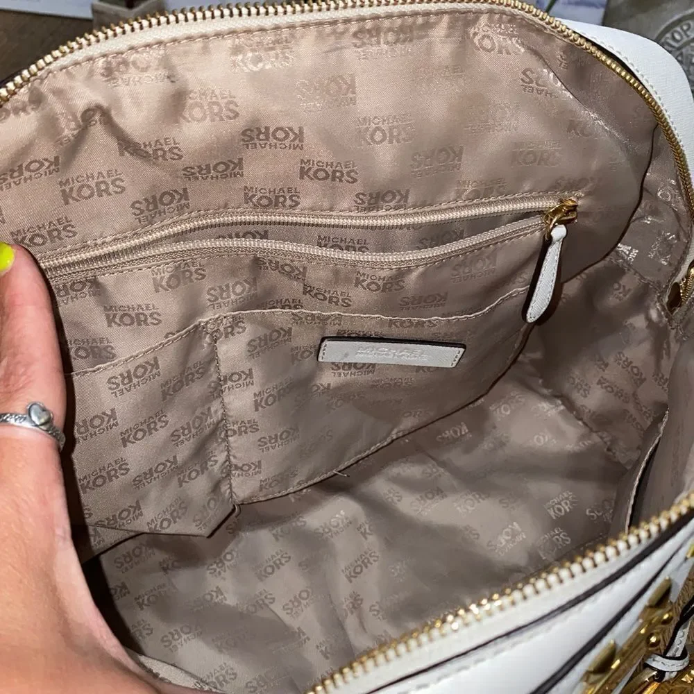 Michael Kors Selma Lg Studded saffiano leather Tote